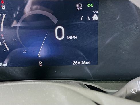 Used 2025 Buick Envista Preferred image 18