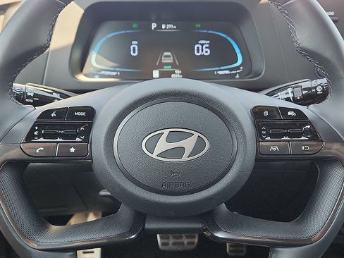 Used 2026 Hyundai Elantra Sport FWD image 12