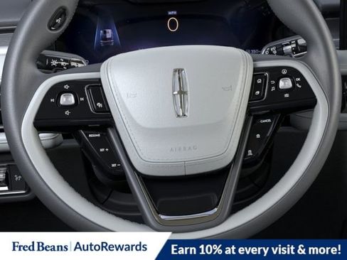 New 2026 Lincoln Aviator AWD image 14