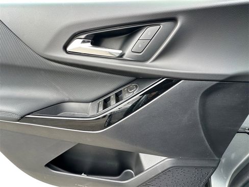 New 2026 Chevrolet Equinox LT w/ Safety and Technology Package image 11