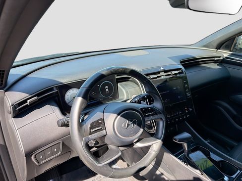 Used 2022 Hyundai Santa Cruz SEL Premium image 23