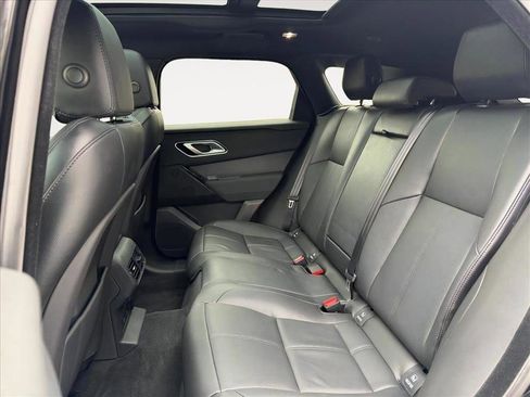 Used 2025 Land Rover Range Rover Velar Dynamic SE image 15