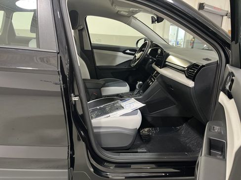New 2026 Volkswagen Taos S image 36