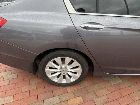 Used 2015 Honda Accord EX-L image 15