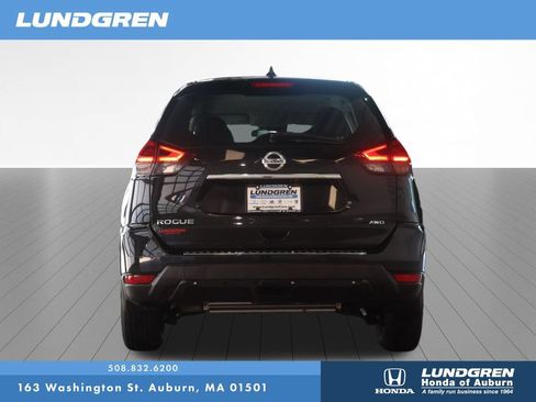 Used 2019 Nissan Rogue S AWD/4WD image 27