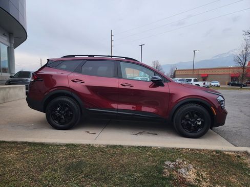 Certified 2025 Kia Sportage X-Pro image 4
