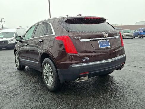 Used 2017 Cadillac XT5 Luxury w/ Driver Awareness Package image 4