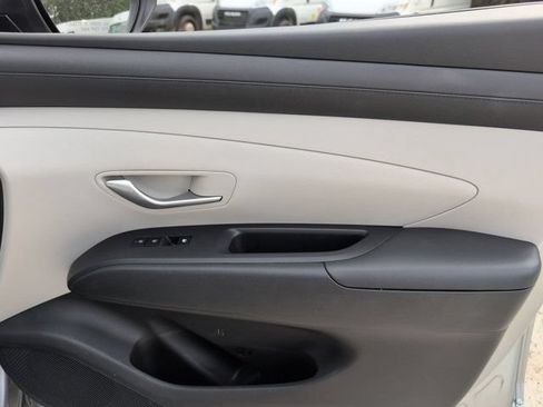 Used 2025 Hyundai Tucson SEL FWD image 32