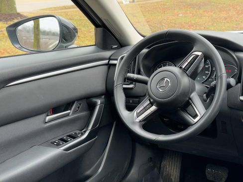 Used 2025 MAZDA CX-50 AWD 2.5 S w/ Premium Package image 12