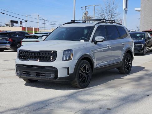 New 2025 Kia Telluride SX Prestige X-Line AWD/4WD image 2