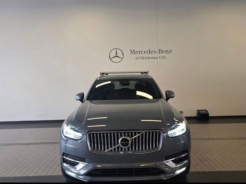 Used 2023 Volvo XC90 B6 Ultimate w/ Protection Package Premier AWD/4WD image 2