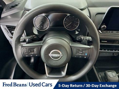 Used 2024 Nissan Rogue SV AWD/4WD image 17