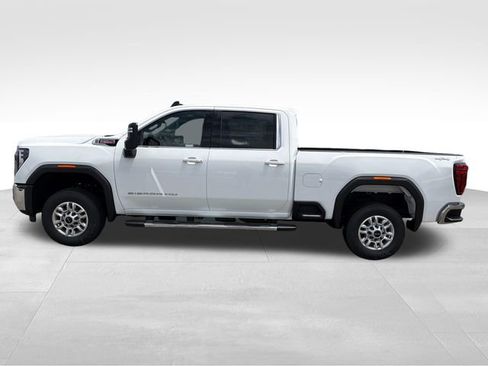 New 2026 GMC Sierra 2500 SLE w/ SLE Value Package; AWD/4WD image 4