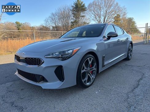 Used 2020 Kia Stinger GT1 image 6