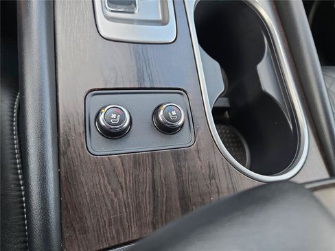 Used 2023 Nissan Murano Platinum AWD/4WD image 12