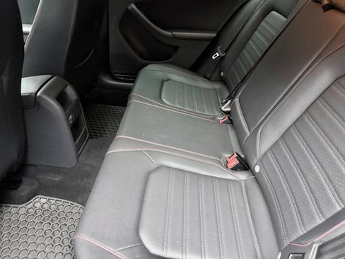 Used 2016 Volkswagen Jetta GLI SEL FWD image 13