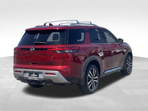 Certified 2023 Nissan Pathfinder Platinum AWD/4WD image 4