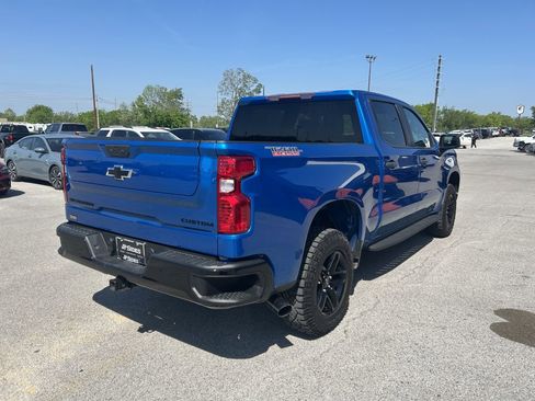 Used 2022 Chevrolet Silverado 1500 Custom Trail Boss w/ LPO, Dark Essentials Package image 6