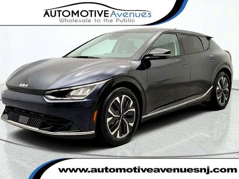 Used 2022 Kia EV6 Wind AWD/4WD image 1