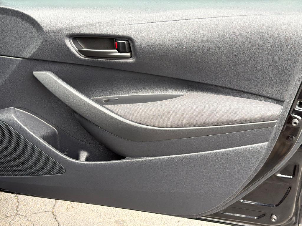 Used 2026 Toyota Corolla LE FWD image 16