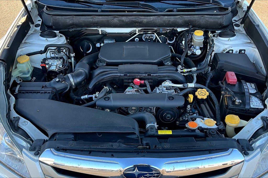 Used 2011 Subaru Outback 2.5i Premium AWD/4WD image 31