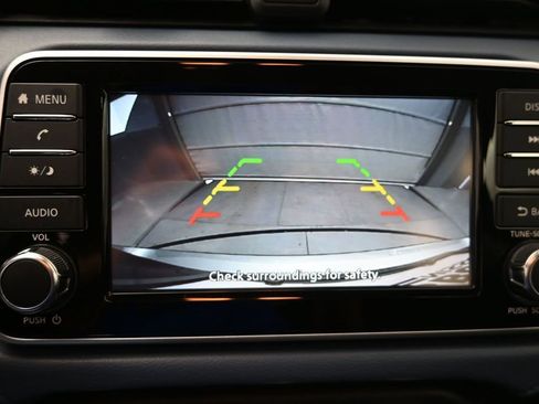 Used 2025 Nissan Versa SV w/ Trunk Package FWD image 21