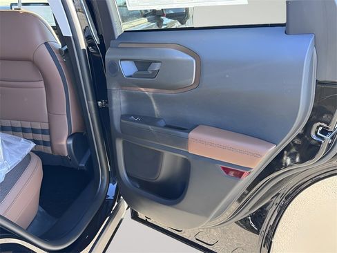 New 2025 Ford Bronco Sport Outer Banks w/ Sasquatch Outer Banks Package image 27