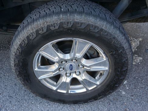 Used 2015 Ford F150 XLT w/ Equipment Group 301A Mid image 14