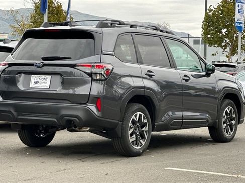 New 2026 Subaru Forester Premium image 4