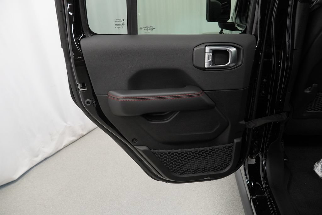 New 2026 Jeep Wrangler Unlimited Rubicon AWD/4WD image 30