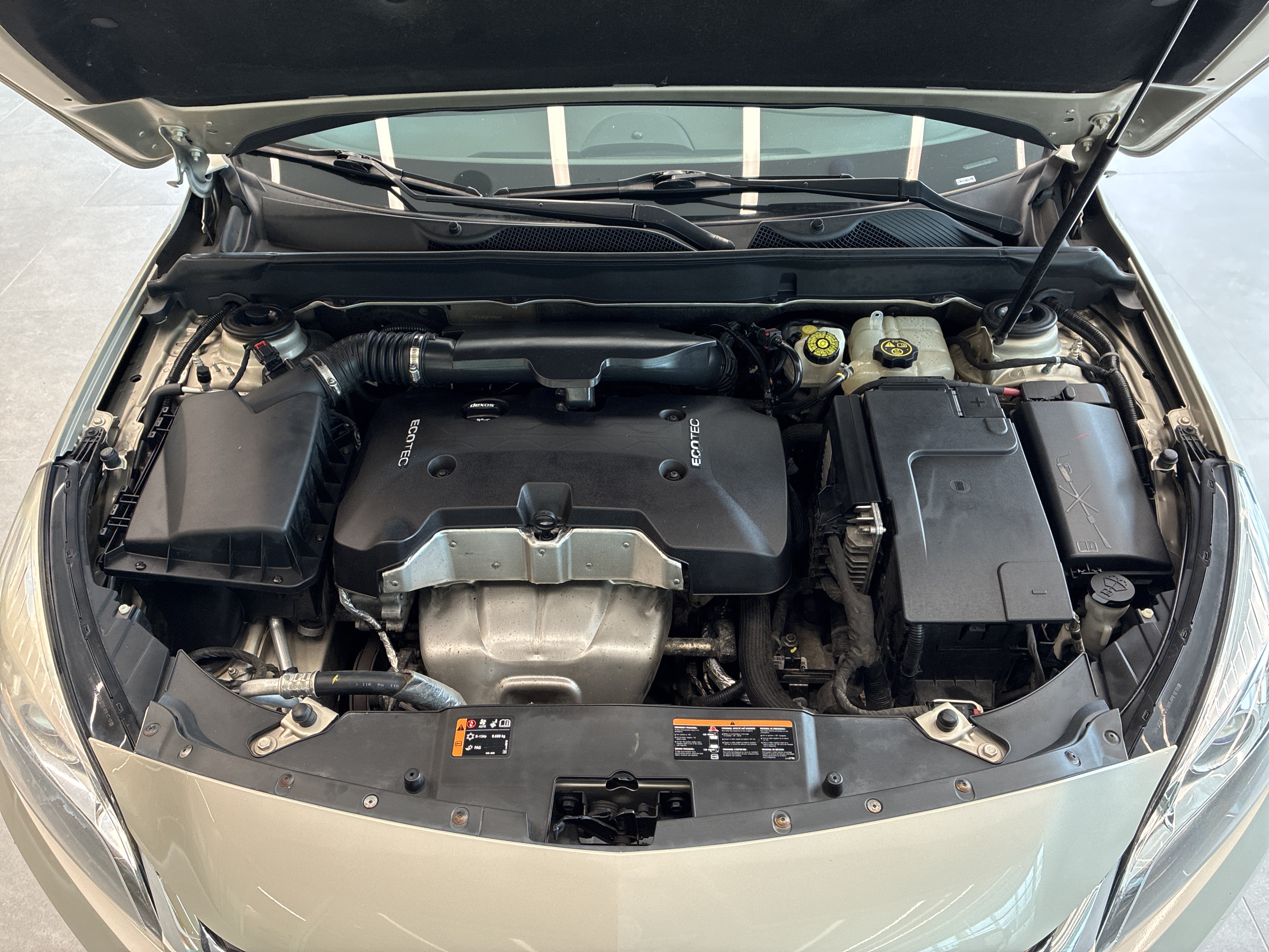 Used 2015 Chevrolet Malibu LT w/ Power Convenience Package FWD image 7