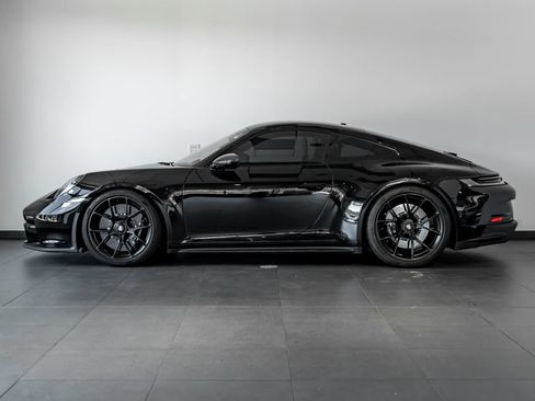 Certified 2024 Porsche 911 GT3 RWD image 2