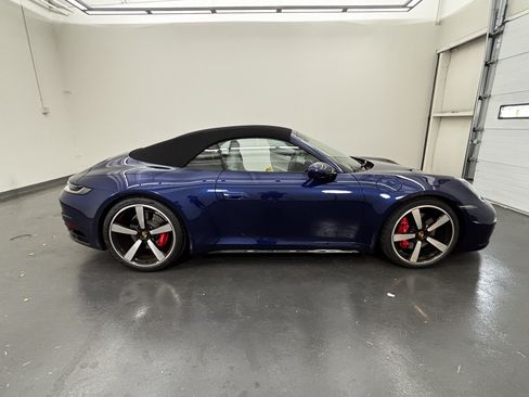 Used 2024 Porsche 911 Cabriolet image 11