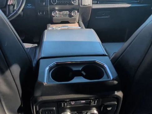 Used 2019 Ford Expedition Max Limited AWD/4WD image 23