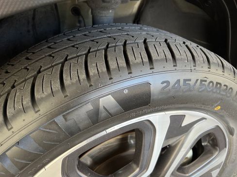 Certified 2023 Subaru Ascent Touring AWD/4WD image 29