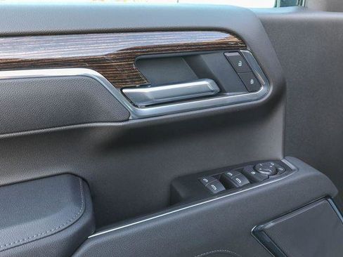 New 2026 GMC Sierra 1500 SLE image 14