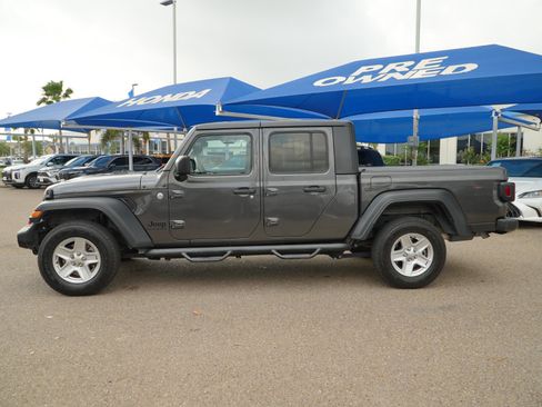 Used 2020 Jeep Gladiator Sport w/ Quick Order Package 24S image 8