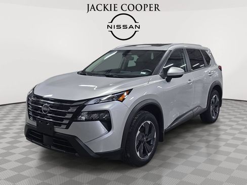 Used 2024 Nissan Rogue SV w/ SV Premium Package FWD image 1