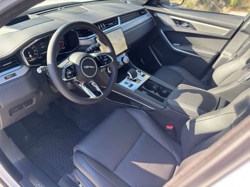 New 2026 Jaguar F-PACE R-Dynamic S image 12