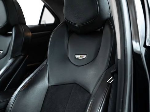 Used 2010 Cadillac CTS V image 18