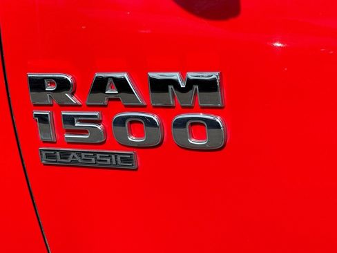 Used 2021 RAM 1500 Classic SLT image 31