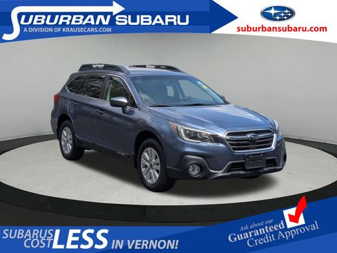 Used 2018 Subaru Outback 2.5i Premium AWD/4WD image 1
