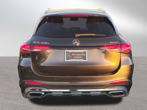 New 2025 Mercedes-Benz GLC 350e 4MATIC image 6