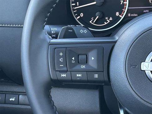 New 2025 Nissan Pathfinder SV image 26