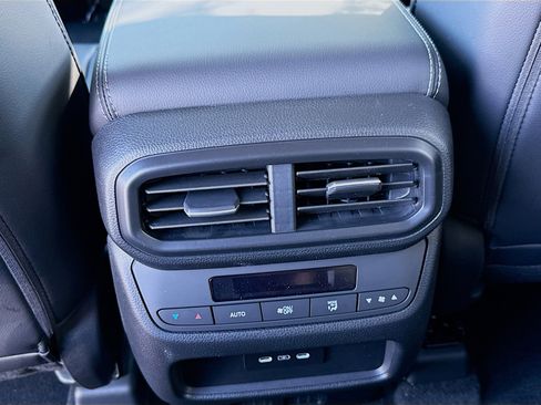 New 2025 Honda Pilot EX-L image 19