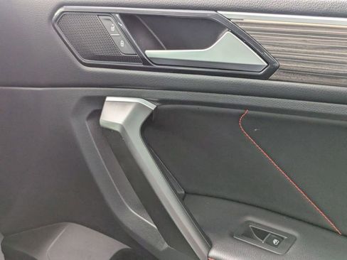 Used 2024 Volkswagen Tiguan Wolfsburg Edition FWD image 34