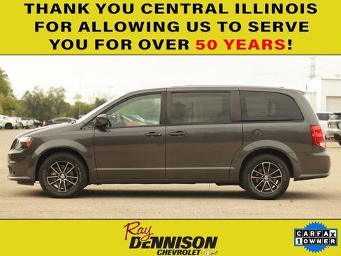 Used 2018 Dodge Grand Caravan SE image 4