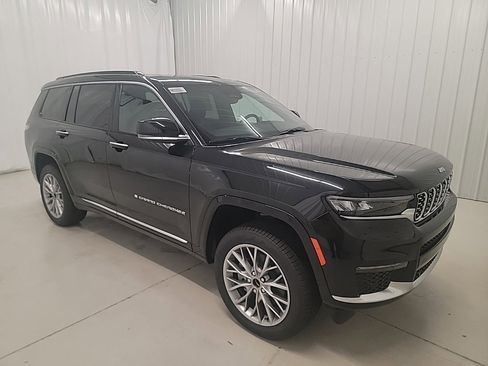 New 2025 Jeep Grand Cherokee L Summit image 7