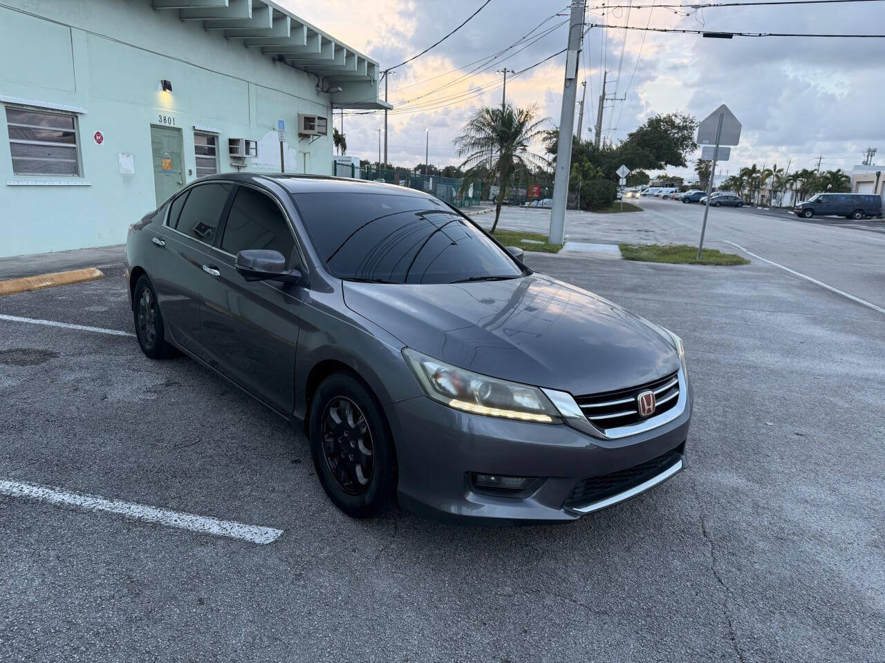 Used 2015 Honda Accord EX-L image 24