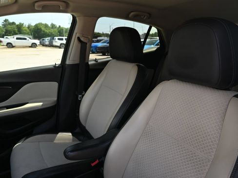 Used 2018 Buick Encore Preferred FWD image 22